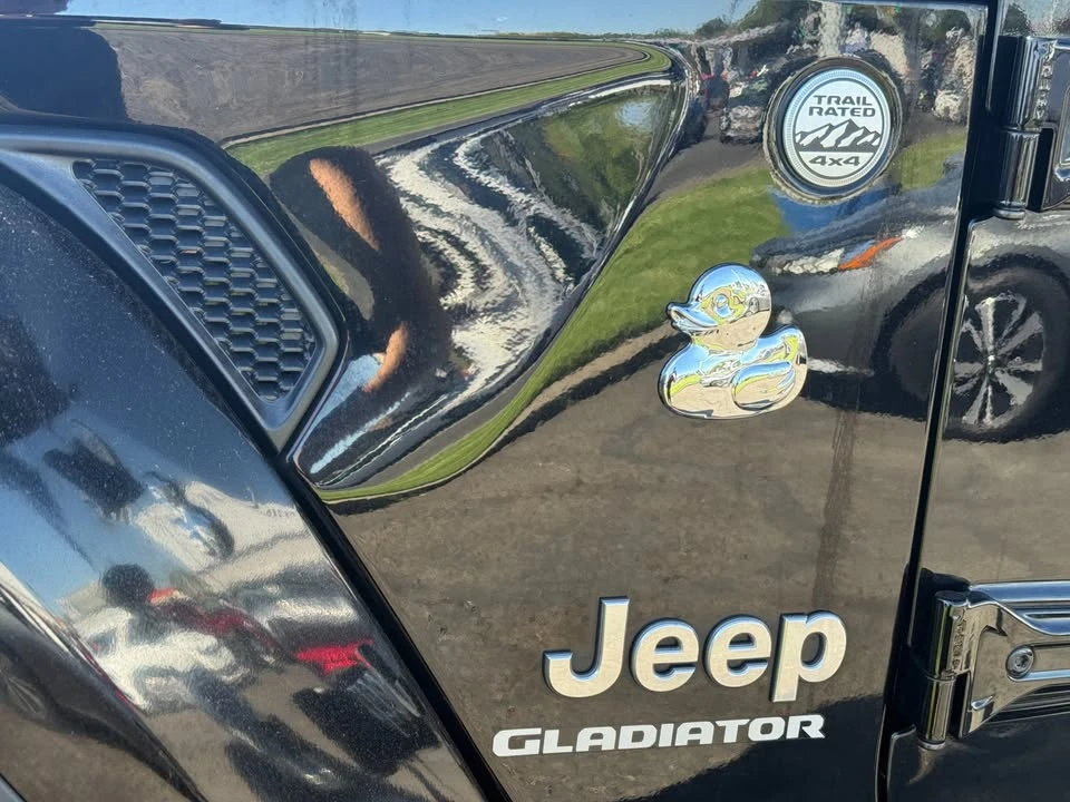2020 Jeep JT Gladiator - Image 5 of 17