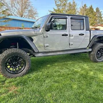 2020 Jeep Gladiator Overland