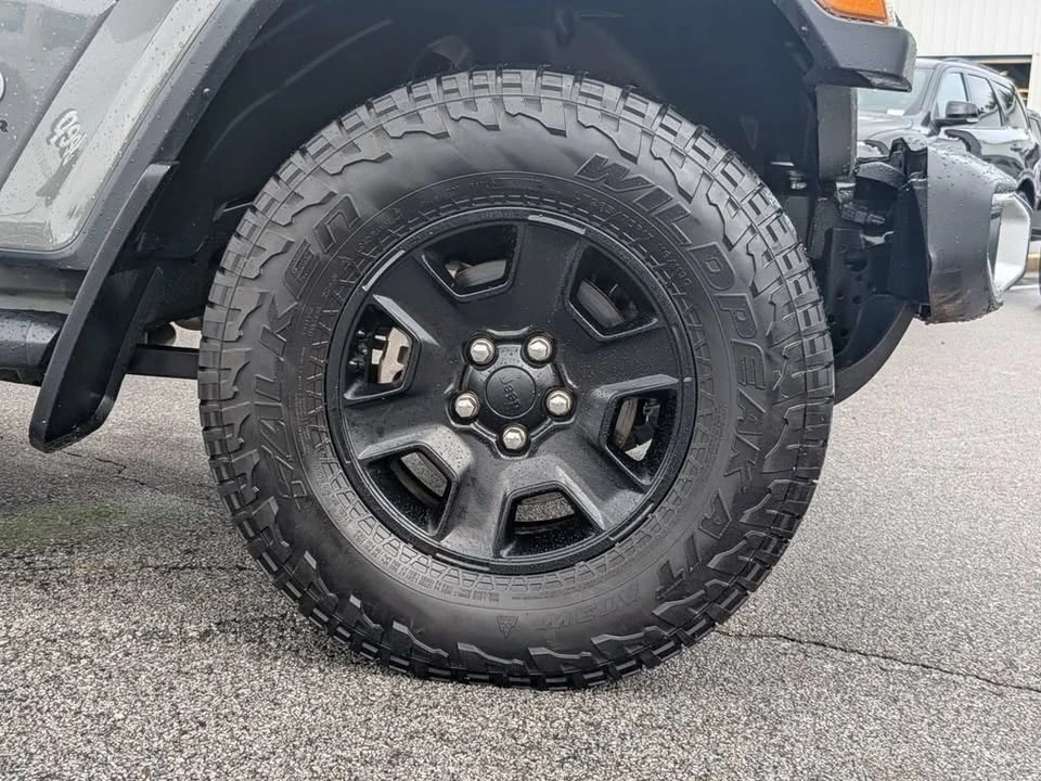 2020 Jeep JT Gladiator - Image 11 of 20
