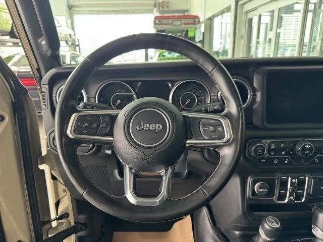 2020 Jeep JT Gladiator - Image 15 of 20