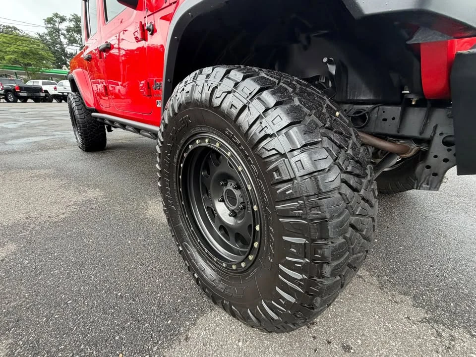 2020 Jeep JT Gladiator - Image 17 of 20