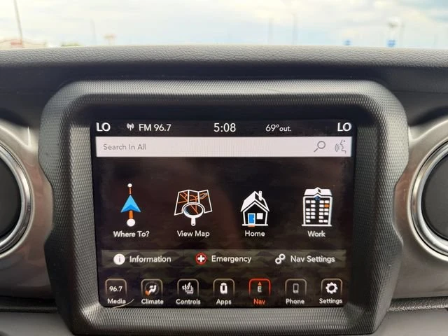 2020 Jeep JT Gladiator - Image 17 of 20