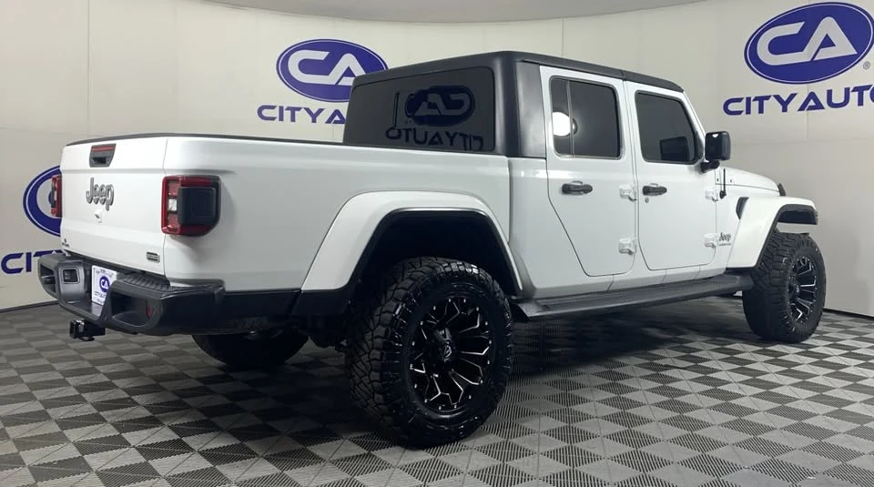 2020 Jeep JT Gladiator - Image 9 of 11