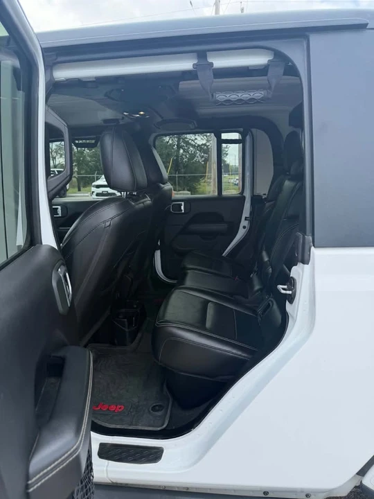 2020 Jeep JT Gladiator - Image 10 of 16