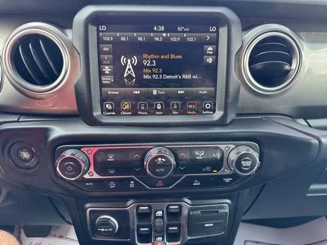 2020 Jeep JT Gladiator - Image 13 of 16
