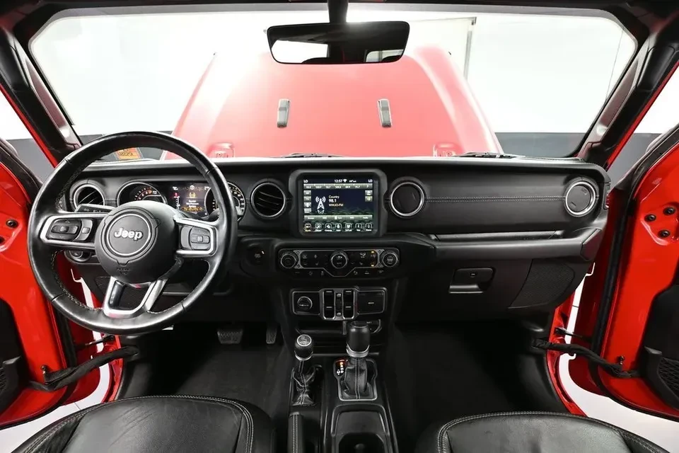 2020 Jeep JT Gladiator - Image 16 of 20