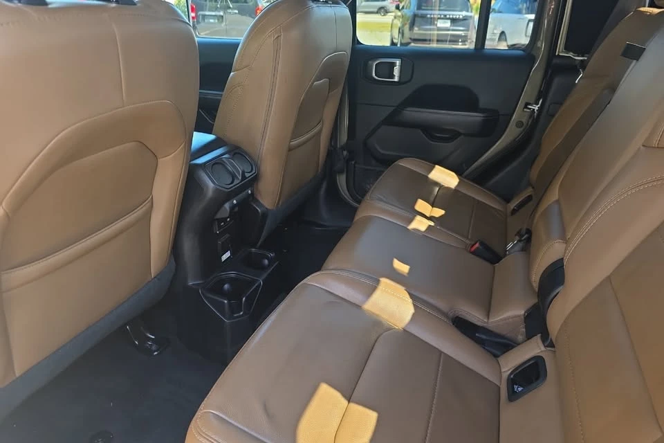 2020 Jeep JT Gladiator - Image 11 of 19