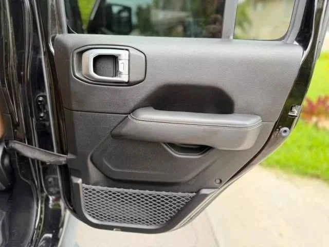 2020 Jeep JT Gladiator - Image 12 of 19