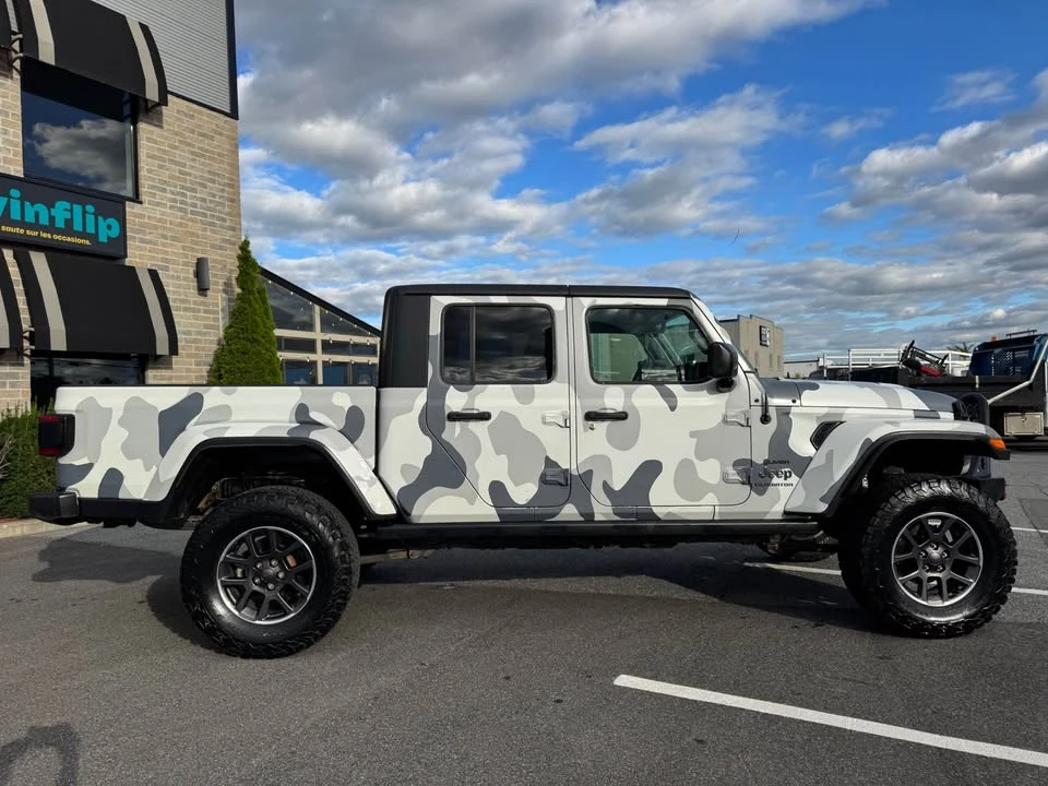 2020 Jeep JT Gladiator - Image 2 of 13