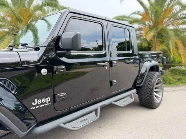 2020 Jeep JT Gladiator - Image 11 of 19