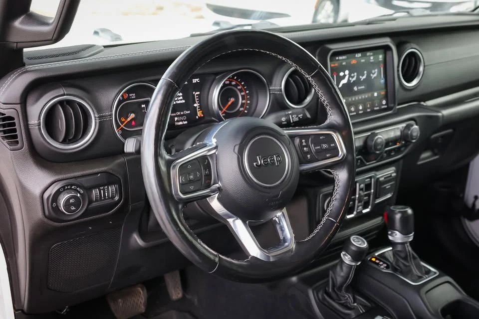 2020 Jeep JT Gladiator - Image 13 of 20