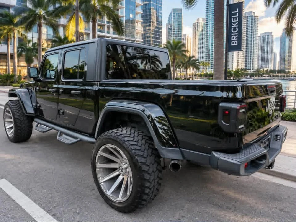 2020 Jeep JT Gladiator - Image 2 of 14