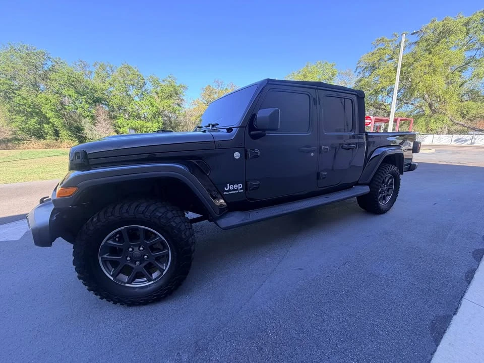 2020 Jeep JT Gladiator - Image 16 of 17