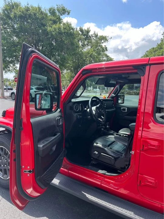 2020 Jeep JT Gladiator - Image 5 of 10