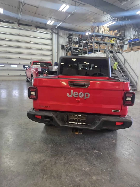2020 Jeep JT Gladiator - Image 5 of 9