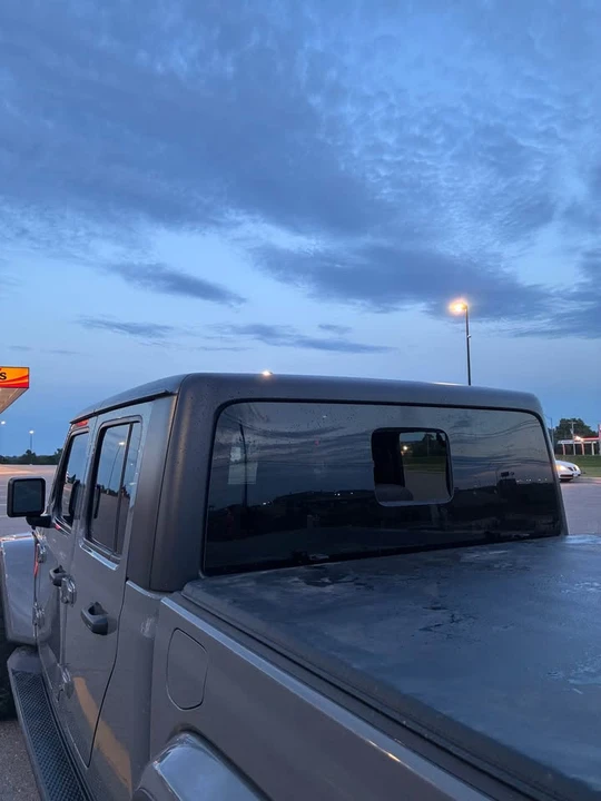 2020 Jeep JT Gladiator - Image 4 of 11