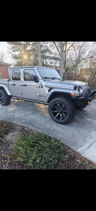 2020 Jeep JT Gladiator - Image 3 of 9