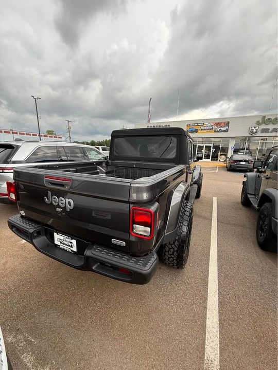 2020 Jeep JT Gladiator - Image 3 of 8