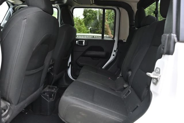 2020 Jeep JT Gladiator - Image 20 of 23