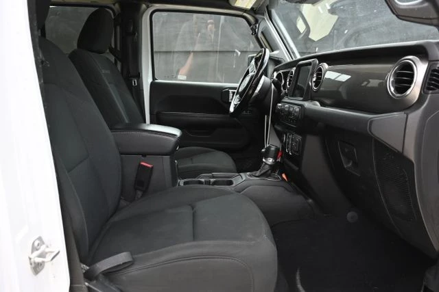 2020 Jeep JT Gladiator - Image 18 of 23