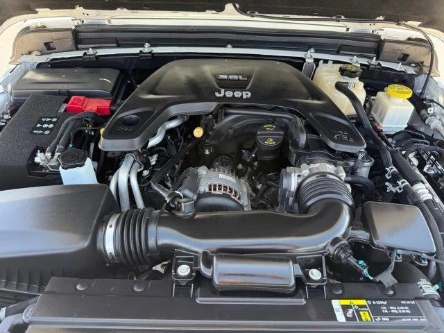 2020 Jeep JT Gladiator - Image 17 of 18