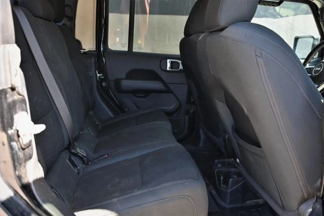 2020 Jeep JT Gladiator - Image 18 of 21