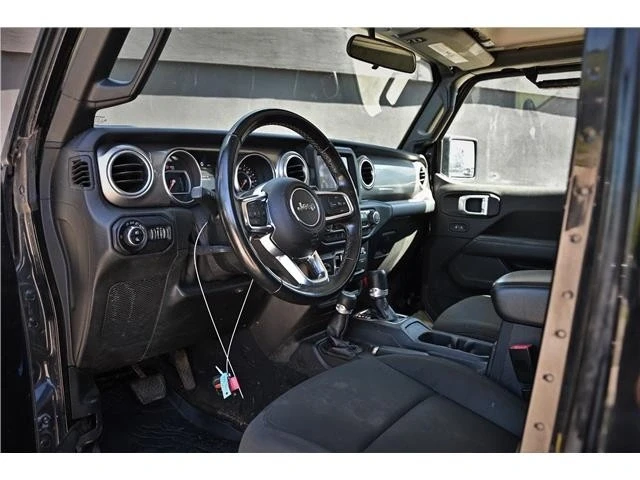 2020 Jeep JT Gladiator - Image 14 of 21