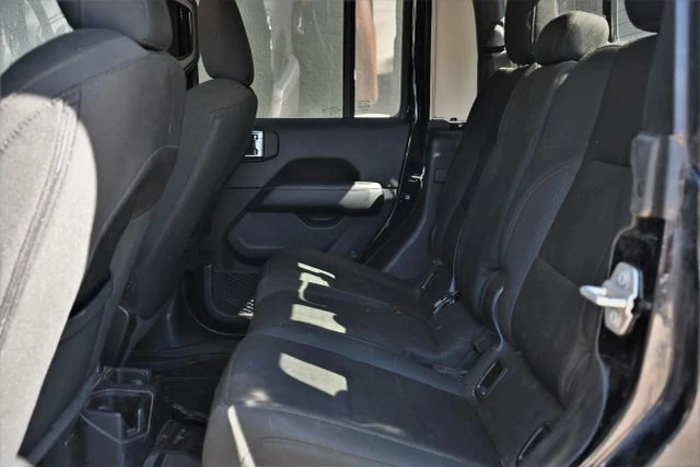 2020 Jeep JT Gladiator - Image 19 of 21