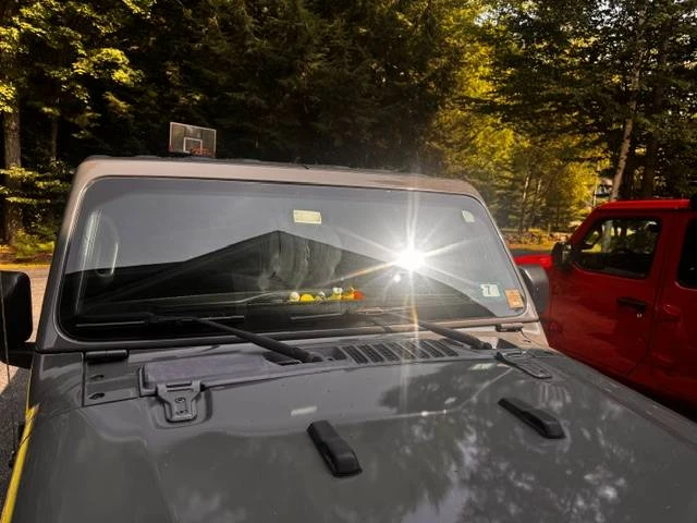 2020 Jeep JT Gladiator - Image 13 of 24