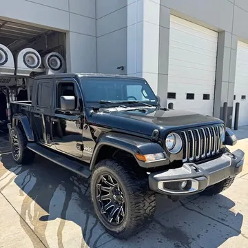 2020 Jeep Gladiator Overland