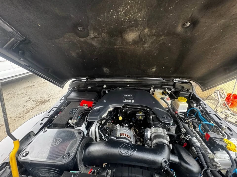 2020 Jeep JT Gladiator - Image 14 of 18
