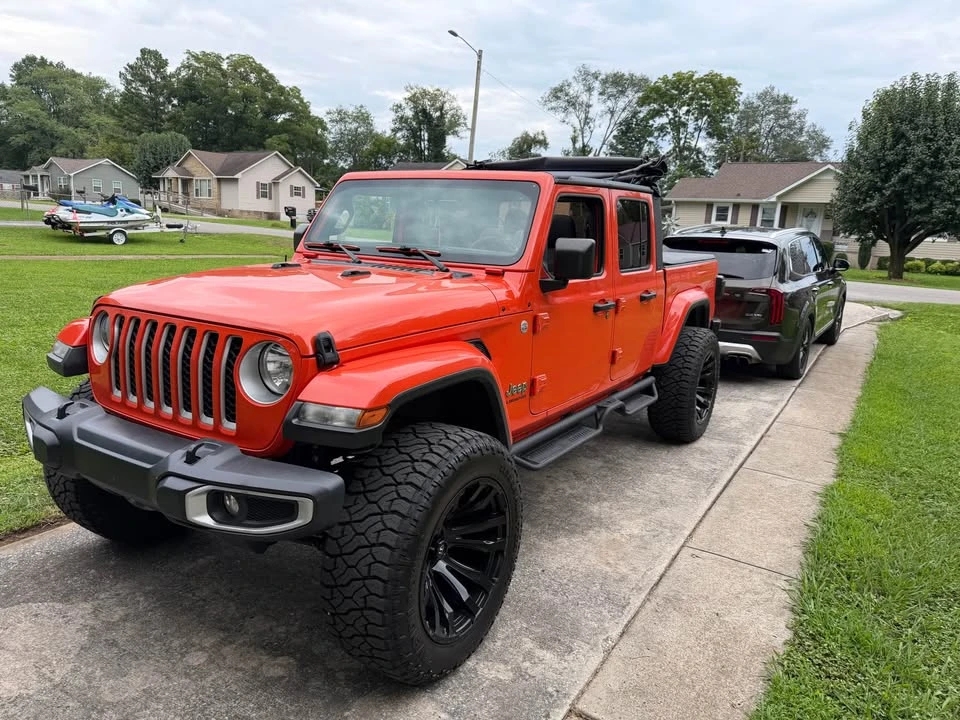 2020 Jeep JT Gladiator - Image 3 of 10