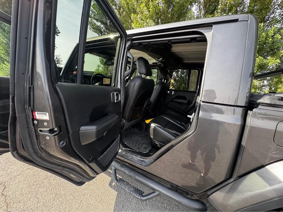 2020 Jeep JT Gladiator - Image 13 of 18