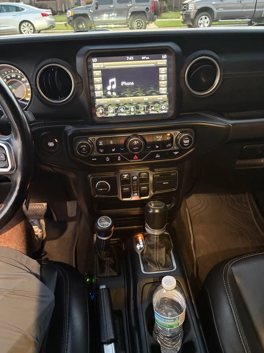 2020 Jeep JT Gladiator - Image 8 of 17