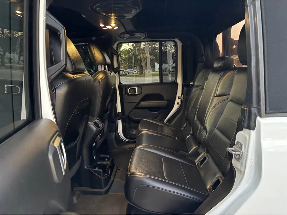 2020 Jeep JT Gladiator - Image 7 of 17