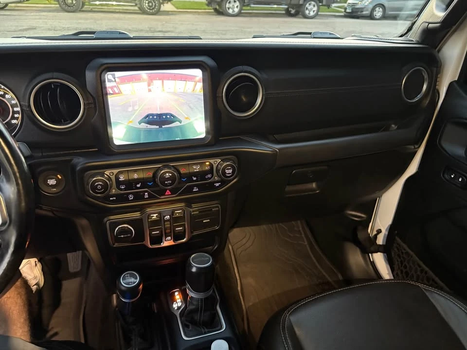 2020 Jeep JT Gladiator - Image 9 of 17