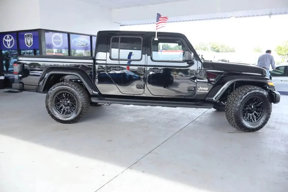 2020 Jeep JT Gladiator - Image 3 of 6