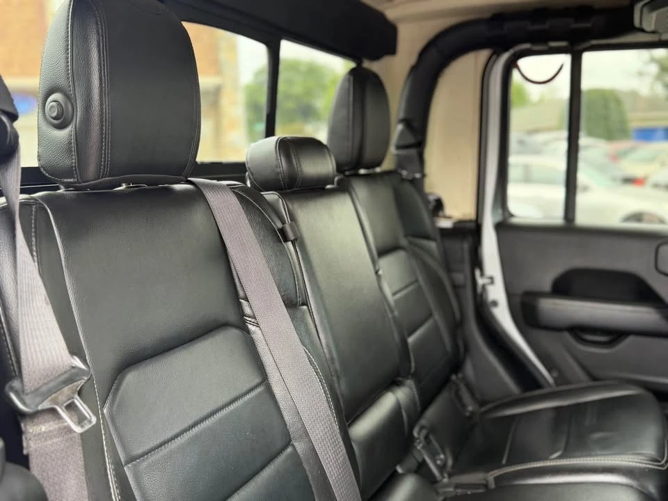 2020 Jeep JT Gladiator - Image 15 of 16