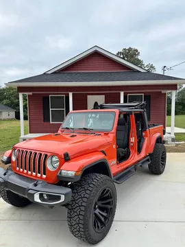 2020 Jeep Gladiator Overland Pickup 4D 5 ft