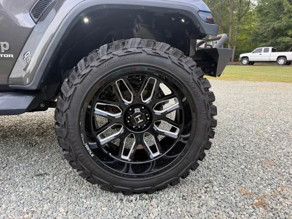 2020 Jeep JT Gladiator - Image 15 of 18