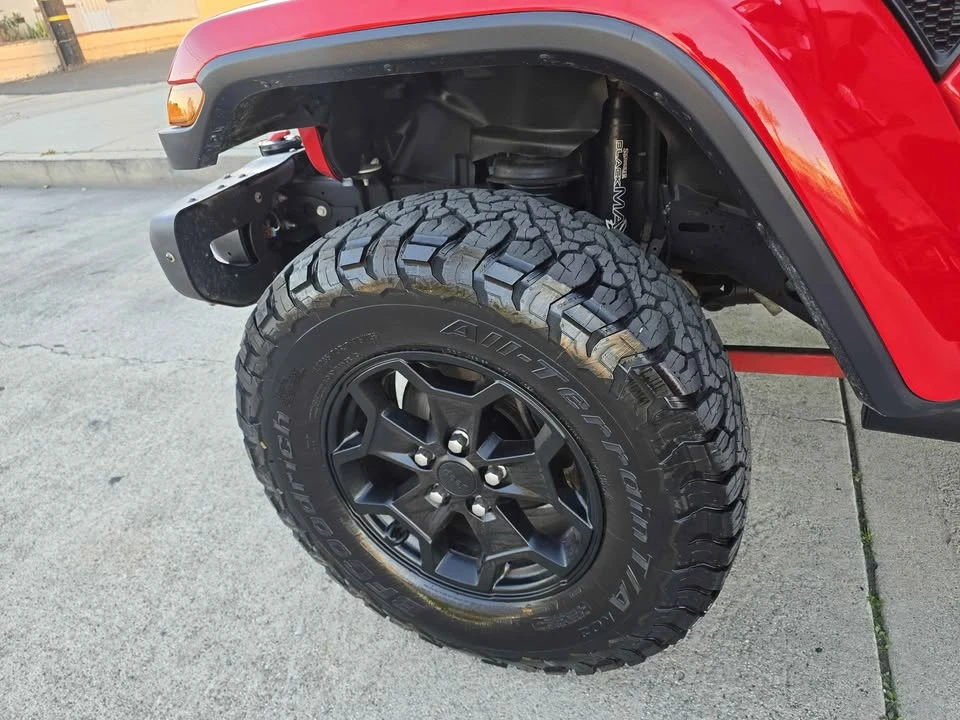 2020 Jeep JT Gladiator - Image 10 of 11