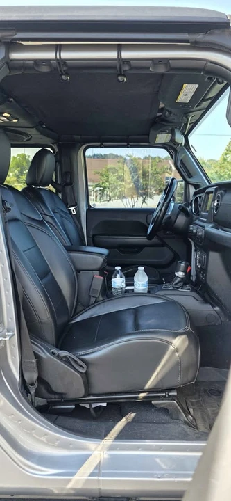 2020 Jeep JT Gladiator - Image 15 of 18