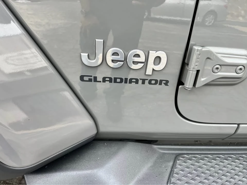 2020 Jeep JT Gladiator - Image 4 of 13