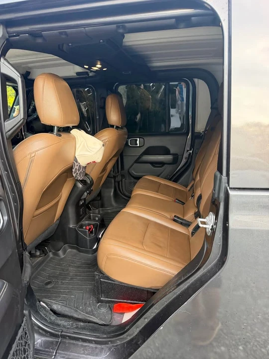 2020 Jeep JT Gladiator - Image 11 of 18