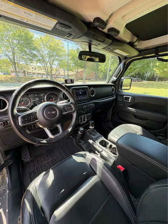 2020 Jeep JT Gladiator - Image 11 of 18