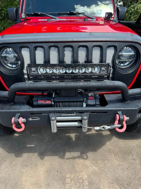 2020 Jeep JT Gladiator - Image 2 of 10