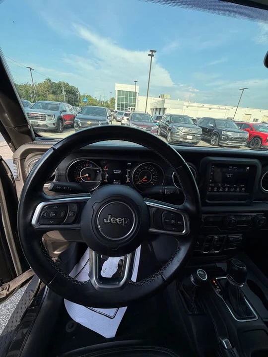 2020 Jeep JT Gladiator - Image 8 of 9