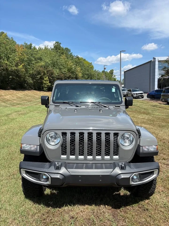 2020 Jeep JT Gladiator - Image 2 of 18
