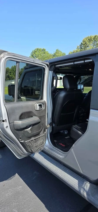 2020 Jeep JT Gladiator - Image 12 of 18