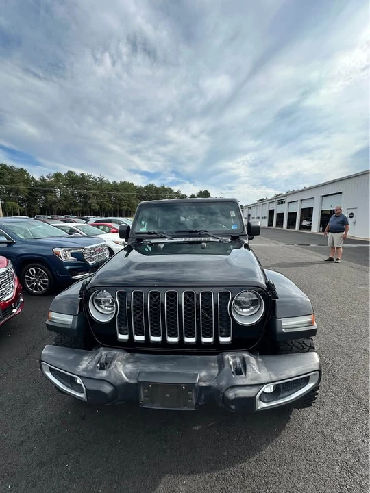 2020 Jeep JT Gladiator - Image 2 of 7